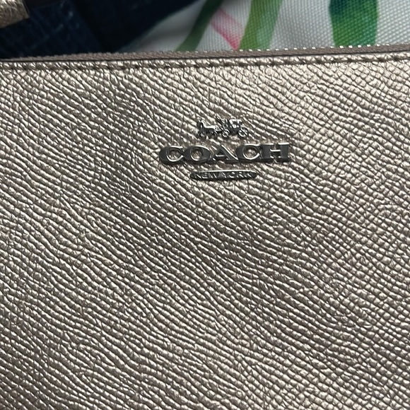 Coach wallet ✨ - Picture 2 of 8